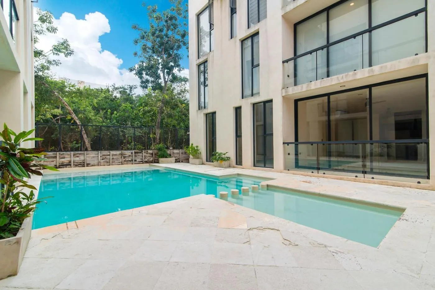 Boho-Chic Retreat Pool Access Near Beach Tulum 0*,  Mexico